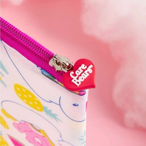Care Bears 3pcs Cartoon Bear & Letter Graphic Storage Makeup Travel Bag Set - Picture 3 of 6